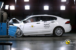 La berline Qoros 3 obtient 5 étoiles aux crash-tests Euro NCAP