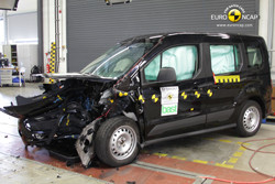 Le Ford Tourneo Connect obtient 5 étoiles aux tests de sécurité Euro NCAP