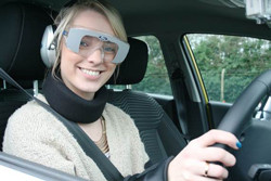 Une combinaison simulateur d’ivresse pour sensibiliser les jeunes au volant