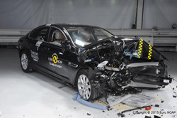 La Jaguar XF obtient cinq étoiles aux crash-tests Euro NCAP