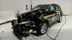 La BMW X3 obtient cinq étoiles aux crash-tests Euro NCAP