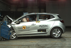 La Renault Clio obtient cinq étoiles aux crash-tests Euro NCAP