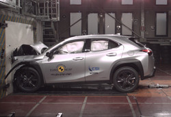 Le Lexus UX obtient cinq étoiles aux crash-tests Euro NCAP