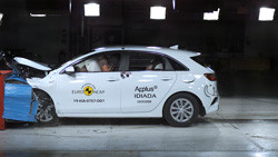 La Kia Ceed obtient cinq étoiles aux crash-tests Euro NCAP
