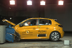 La Peugeot 208 obtient quatre étoiles sur cinq possibles aux crash-tests Euro NCAP