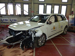 L'Audi Q7 obtient cinq étoiles aux crash-tests Euro NCAP