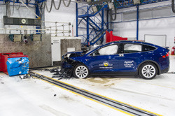 La Tesla Model X obtient cinq étoiles aux crash-tests Euro NCAP