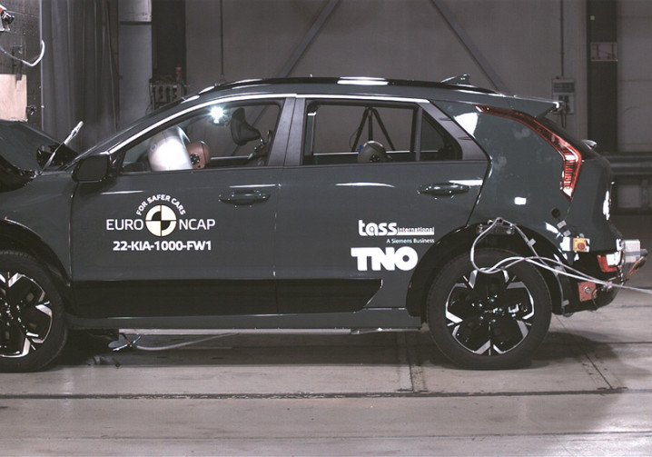 Le Kia Niro obtient quatre étoiles sur cinq possibles aux crash-tests Euro NCAP 2022