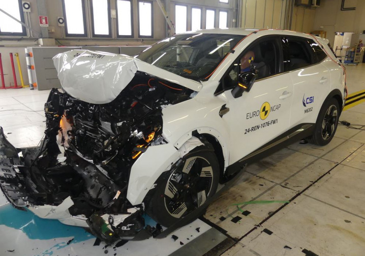 Le SUV urbain Mitsubishi ASX obtient quatre étoiles sur cinq possibles aux crash-tests Euro NCAP 2024