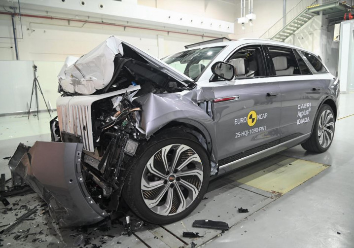 Le grand SUV de luxe électrique Hongqi E-HS9 obtient cinq étoiles aux crash-tests Euro NCAP 2025