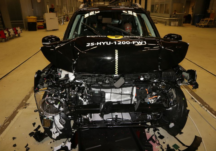Le mini SUV urbain électrique Hyundai Inster obtient quatre étoiles sur cinq possibles aux crash-tests Euro NCAP 2025