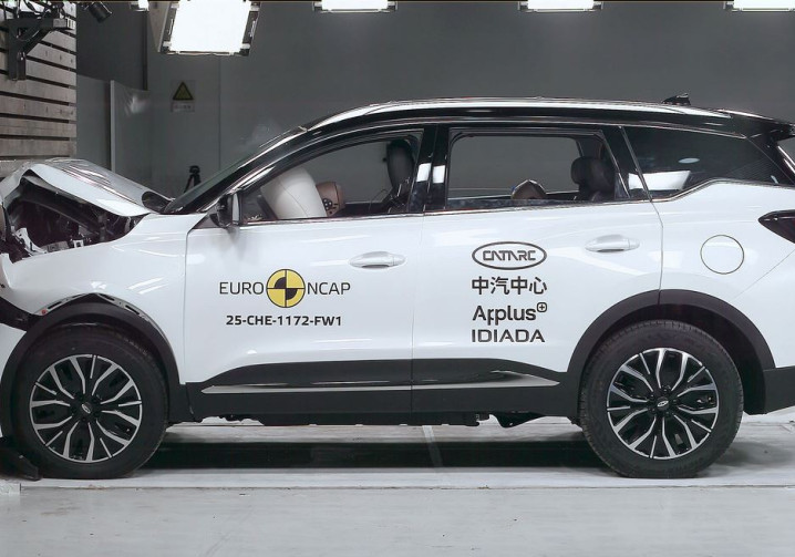 Le SUV compact Ebro s700 crédité de cinq étoiles aux crash-tests Euro NCAP 2025