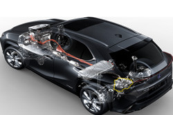 La traction intégrale E-Four Lexus utilise un moteur électrique dédié sur le train arrière