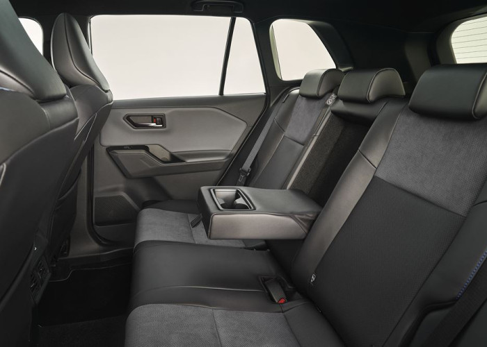 La sixième génération du Toyota RAV4 arbore un design extérieur robuste