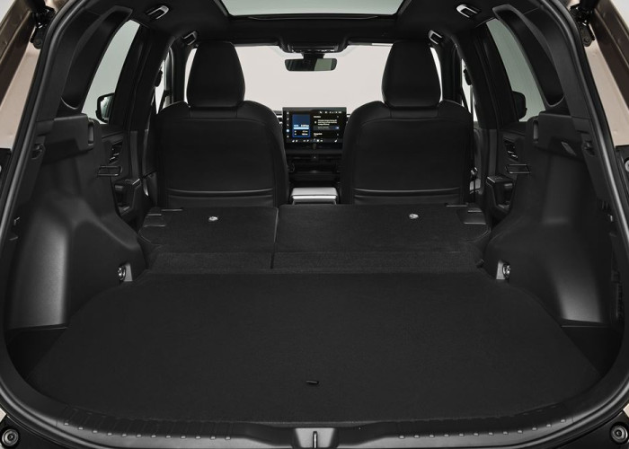 La sixième génération du Toyota RAV4 arbore un design extérieur robuste