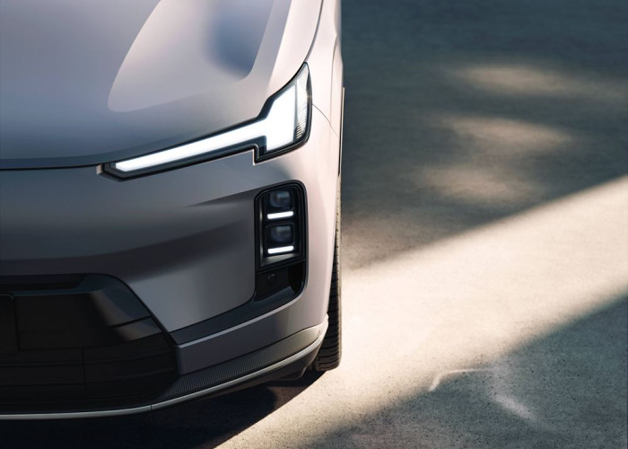Le SUV hybride rechargeable Volvo XC70 affiche un design scandinave moderne