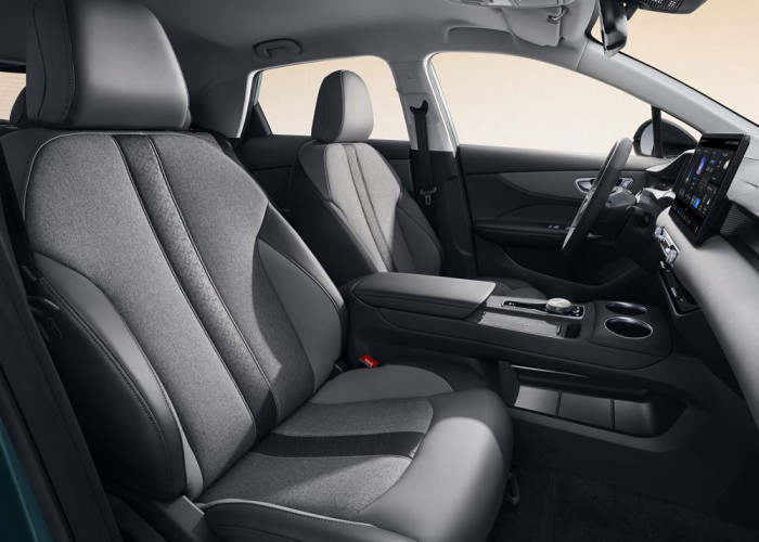 La MG4 EV revient dans une version dotée d'améliorations techniques sur la partie électrique