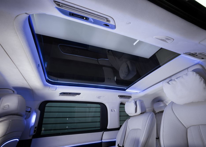 Le Mercedes VLE électrique combine une conduite de limousine et la polyvalence d'un grand monospace