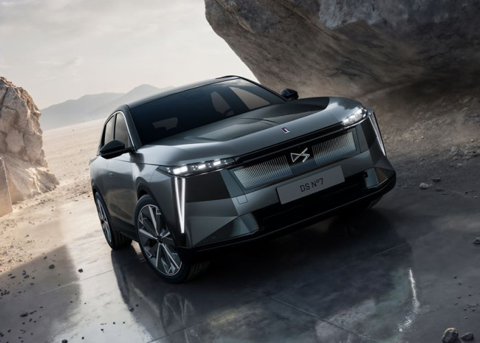 Le SUV de taille intermédiaire DS N°7 revendique un style distinctif