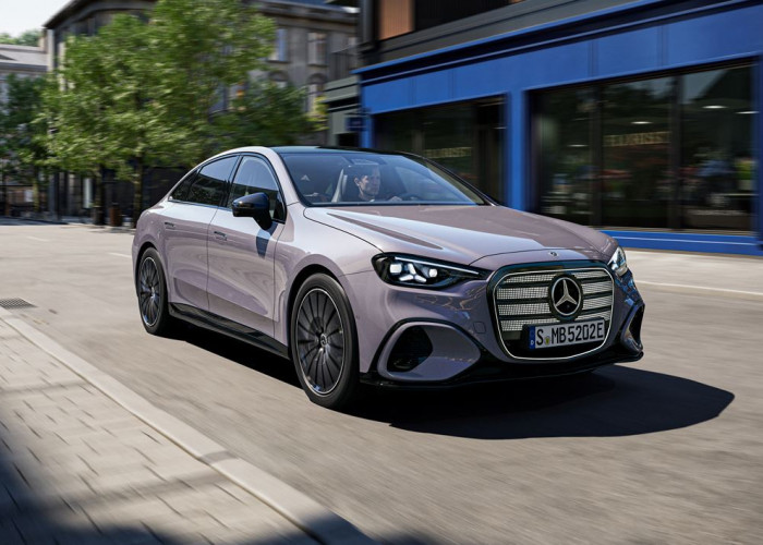 La Mercedes-Benz Classe C se réinvente pour l'ère électrique