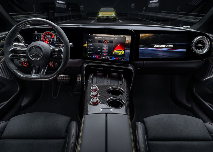Le coupé 4 portes Mercedes-AMG GT délivre jusqu'à 1 169 ch de puissance maximale