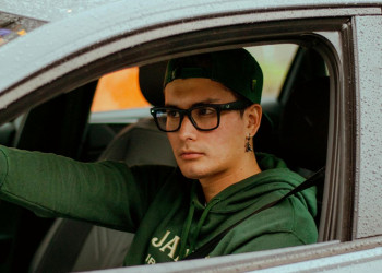 Assurance auto conducteurs novices: deux fois plus chère à garanties équivalentes