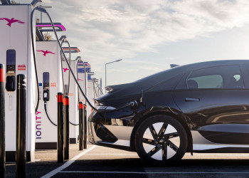 Où et comment recharger son véhicule électrique en ville et sur autoroute ?