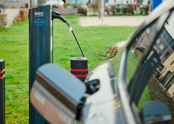 Des astuces pour réduire le coût de la recharge lors d'un long trajet en voiture électrique