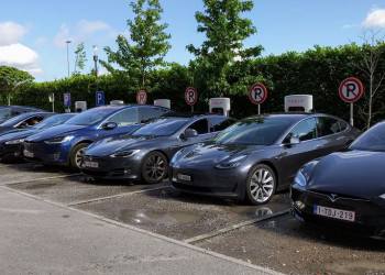 Près d'1 Français sur 2 envisage de remplacer un véhicule thermique par une voiture électrique