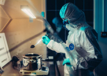 La technologie de batterie à base de lithium métal représente une avancée technologique en termes de densité énergétique