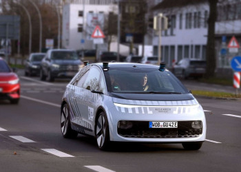 Le véhicule expérimental Volkswagen Gen.Urban doté de fonctions de conduite autonome en phase d’essais supervisés