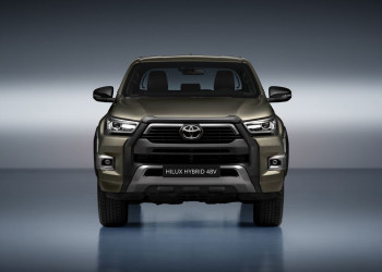 Le pick-up Toyota Hilux reçoit une motorisation diesel hybride 48V