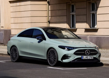 La Mercedes-Benz CLA hybride 48 volts peut rouler à l'énergie électrique ainsi qu'en roue libre
