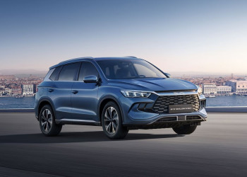 Le SUV familial Byd Sealion 5 DM-i à technologie Super Hybride propose une grande autonomie sur les longs trajets