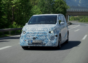 Un prototype de Mercedes-Benz VLE réalise un trajet Stuttgart-Rome de 1 090 kms avec deux courts arrêts de recharge