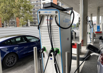 152 887 points de recharge électrique ouverts au public en France (11/2024)