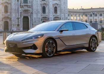 Une puissance de charge de 1 500 kW permet de passer de 10 % à 97 % de batterie en neuf minutes