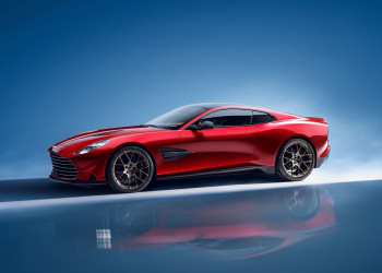 L'Aston Martin Vanquish embarque un V12 bi-turbo de 835 ch pour 1 000 Nm de couple