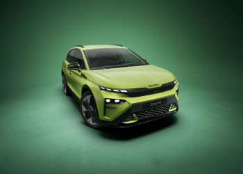 Le SUV compact électrique Skoda Elroq RS à transmission intégrale délivre une puissance de 340 ch