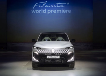 Le crossover Renault Filante devient le porte-étendard international de la marque au losange