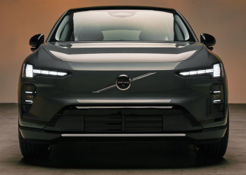 Le Volvo EX60 électrique à transmission intégrale peut parcourir jusqu'à 810 km avec une seule charge