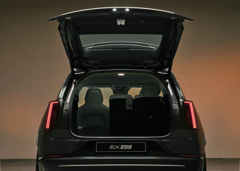 Le Volvo EX60 électrique à transmission intégrale peut parcourir jusqu'à 810 km avec une seule charge