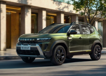 Le SUV compact polyvalent Renault Duster revendique une personnalité plus statutaire