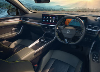 Le SUV compact polyvalent Renault Duster revendique une personnalité plus statutaire