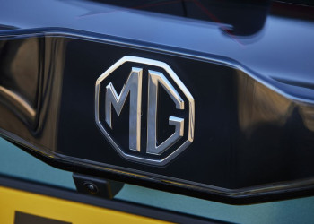 La MG4 EV revient dans une version dotée d'améliorations techniques sur la partie électrique