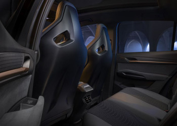 La Cupra Born électrique restylée affiche un design percutant