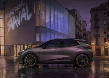 La Raval incarne l'interprétation radicale de la voiture électrique urbaine pensée par Cupra