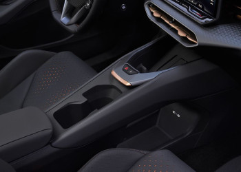 La Raval incarne l'interprétation radicale de la voiture électrique urbaine pensée par Cupra