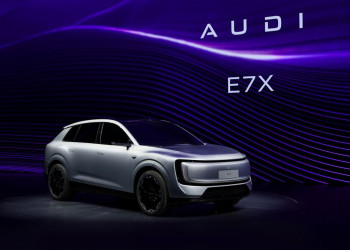 L'AUDI E7X électrique affiche une silhouette imposante de grand SUV