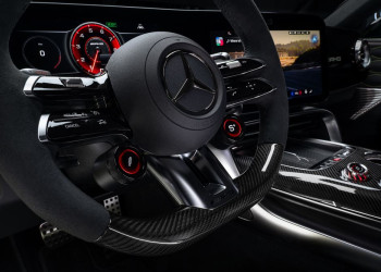 Le coupé 4 portes Mercedes-AMG GT délivre jusqu'à 1 169 ch de puissance maximale